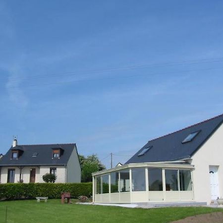 Chambres D'Hotes Chez Rejane Crasville  Exteriör bild