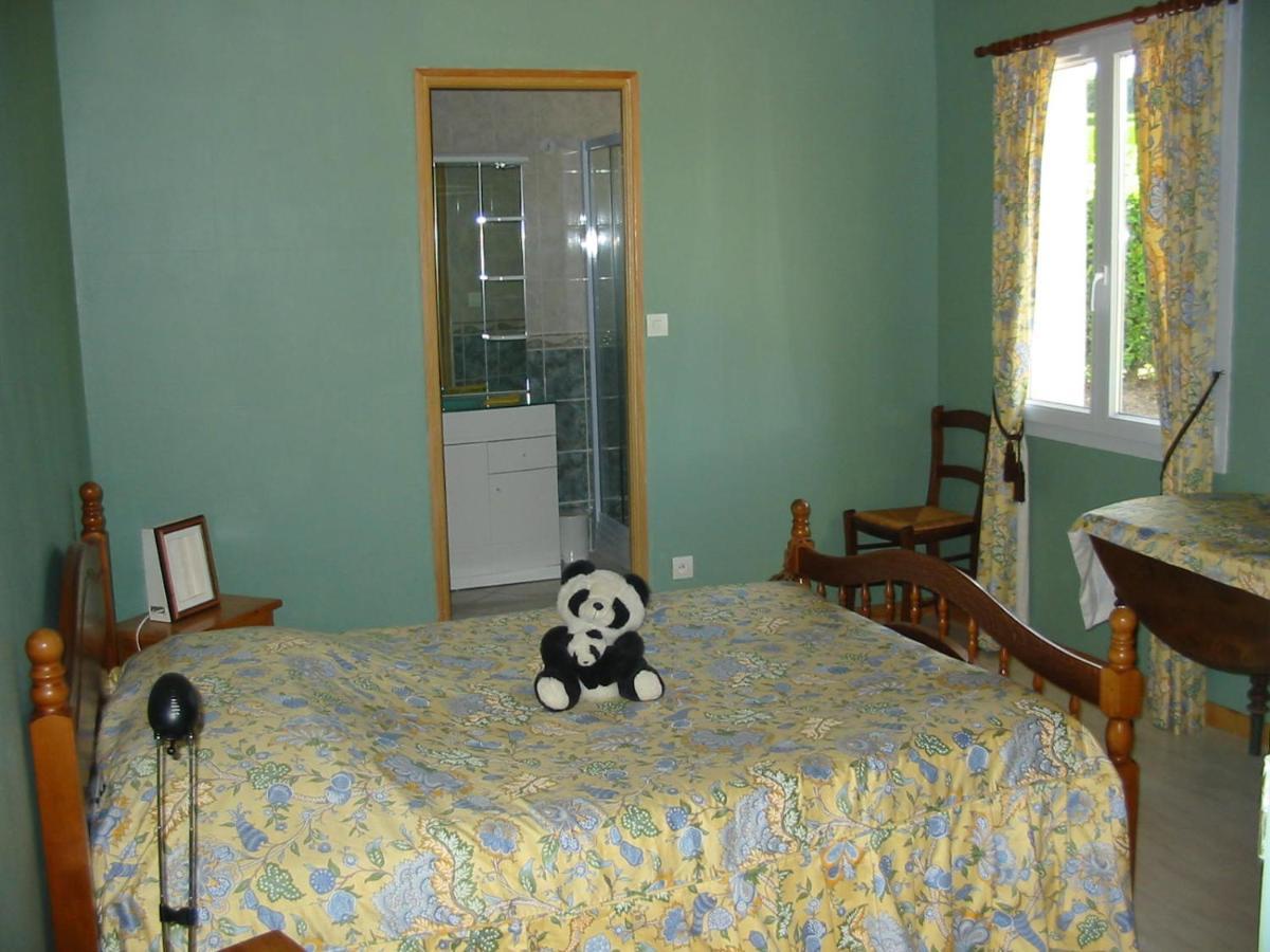 Chambres D'Hotes Chez Rejane Crasville  Exteriör bild